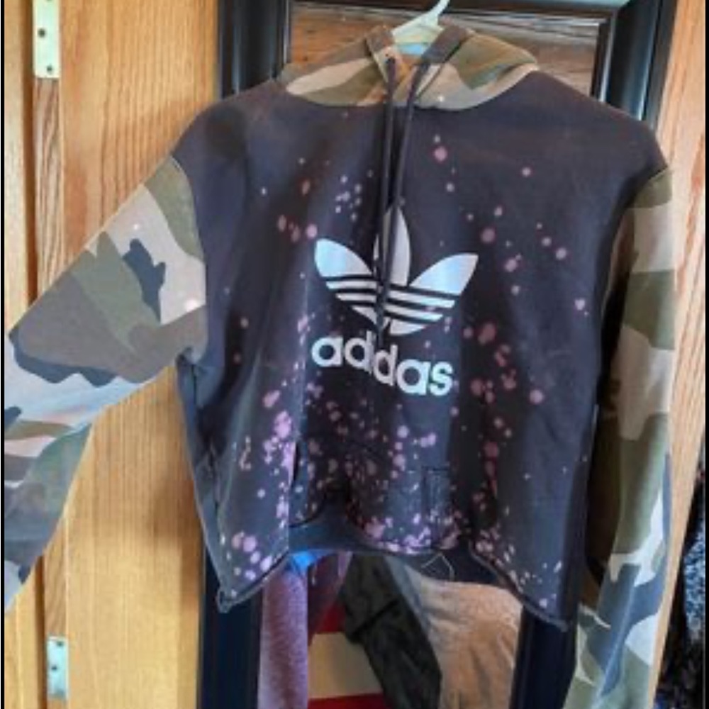 Adidas cropped sweatshirt